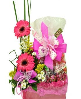 Cesta Happy Flower- Flores e Bombons
